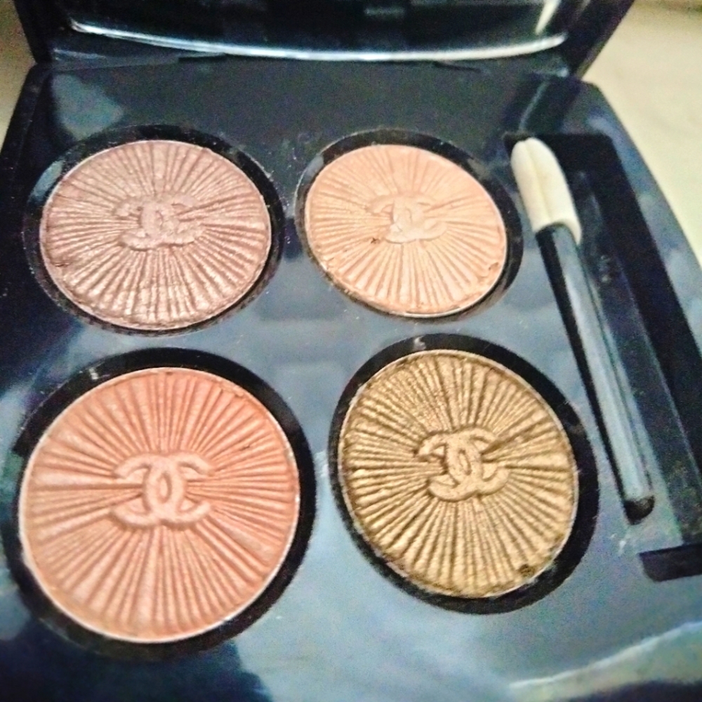Chanel Les 4 Ombres 747 Mediterraneen - Picture 3 of 7